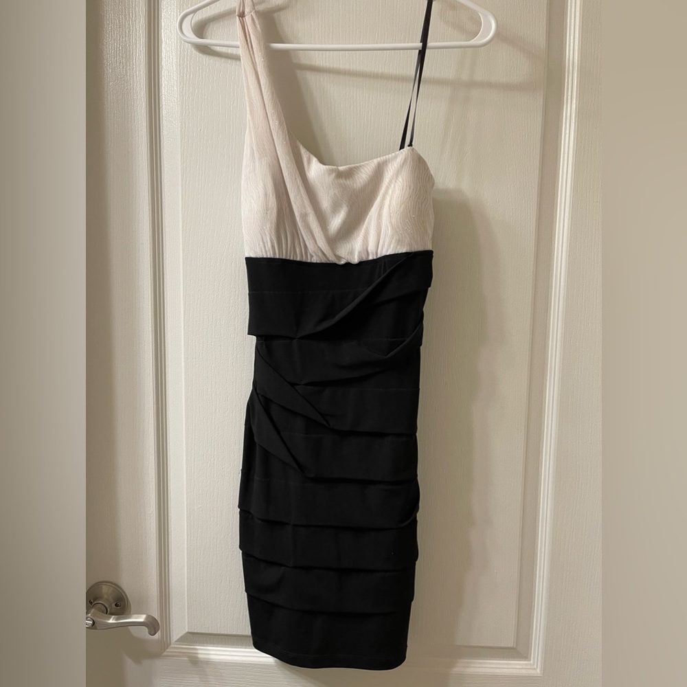 Elegant dress